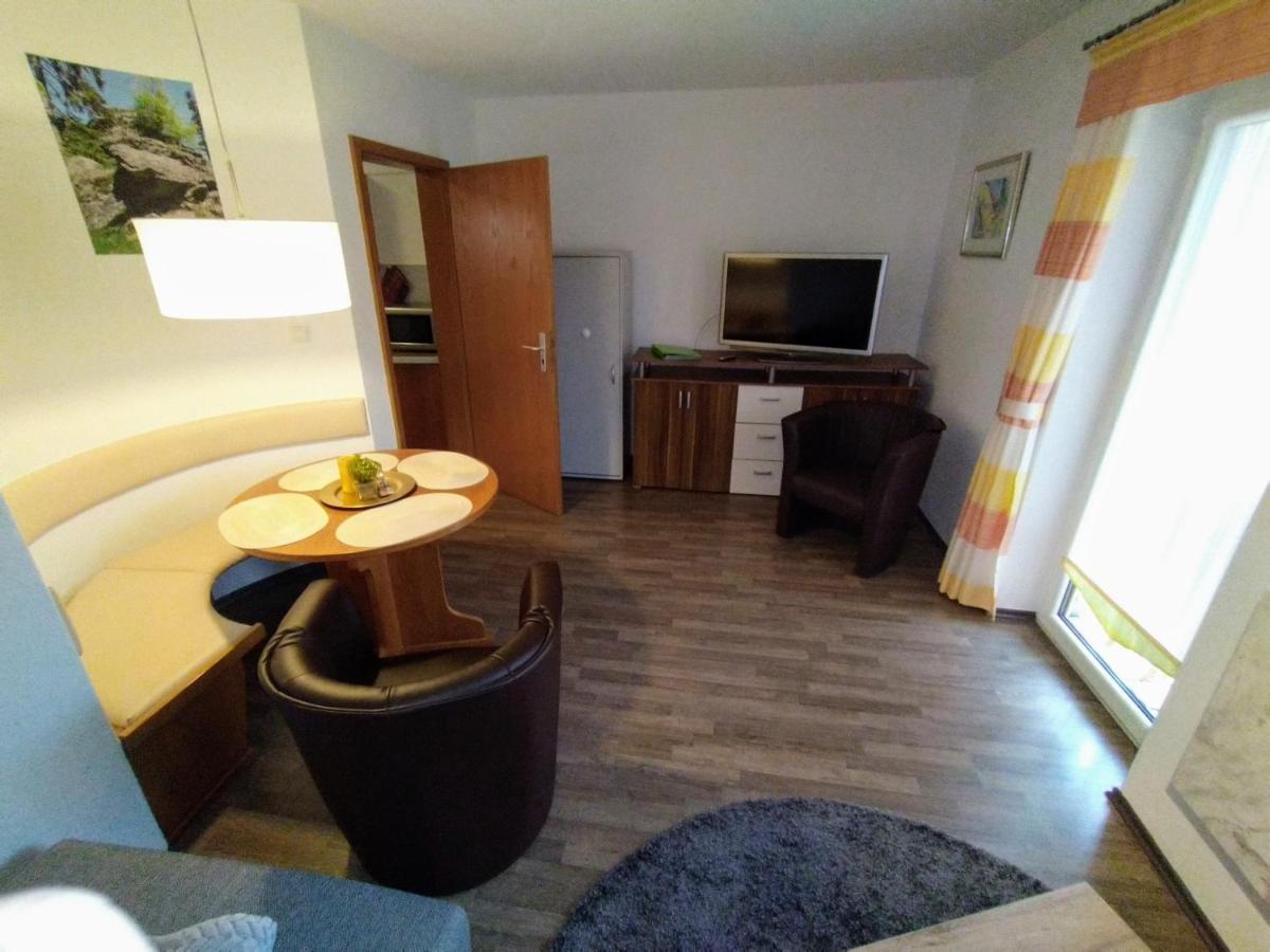 Cu-Ferienwohnungen - Nur Fuer Urlaubsgaeste Grafenwiesen Exterior photo